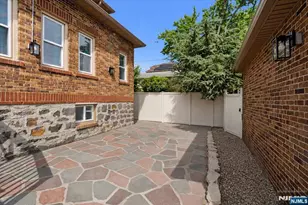 540 Highridge Ave, Cliffside Park, NJ 07010 - Photo 37