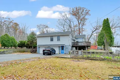 699 Shore Road, West Milford, NJ 07421 - Photo 45