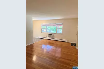 455 Fairview Avenue 3 #3, Fairview, NJ 07022 - Photo 3