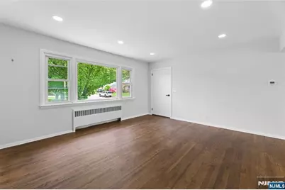 14 John Court, Clifton, NJ 07013 - Photo 5