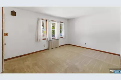 1017 E 27th Street, Paterson, NJ 07513 - Photo 7