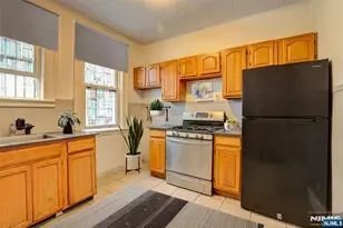 63 Carolina Ave, Newark, NJ 07106 - Photo 17