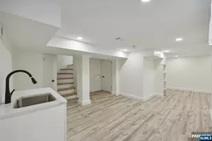 606 5th St, Carlstadt, NJ 07072 - Photo 31