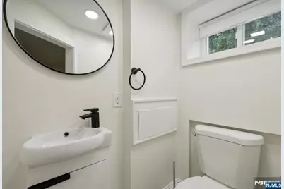 606 5th Street, Carlstadt, NJ 07072 - Photo 33