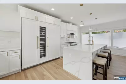 606 5th Street, Carlstadt, NJ 07072 - Photo 11