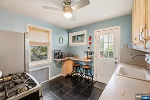 881 Lincoln Ave, Maywood, NJ 07607 - Photo 9