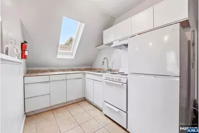 160 Ashland Avenue, Bloomfield, NJ 07003 - Photo 29
