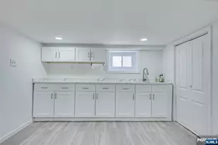 23 Wall St, Cranford Township, NJ 07016 - Photo 25