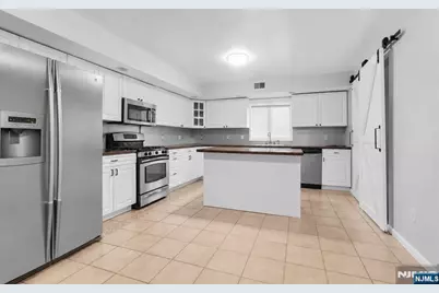 364 Broad Street 1 #1, Carlstadt, NJ 07072 - Photo 17