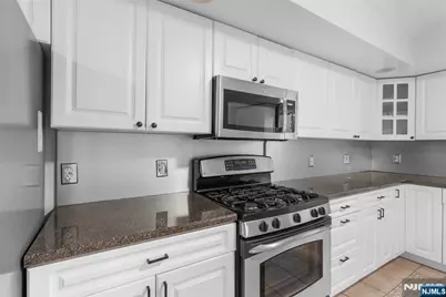 364 Broad Street 1 #1, Carlstadt, NJ 07072 - Photo 19