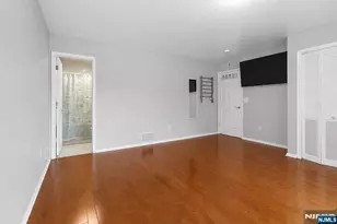 364 Broad Street 1, Carlstadt, NJ 07072 - Photo 7