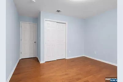 364 Broad Street 2 #2, Carlstadt, NJ 07072 - Photo 9