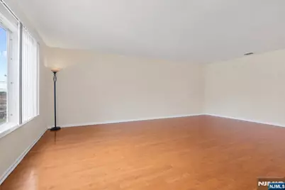 364 Broad Street 2 #2, Carlstadt, NJ 07072 - Photo 17