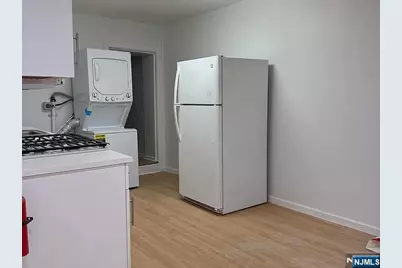 298 Princeton Avenue, Jersey City, NJ 07305 - Photo 3