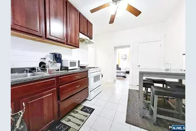 298 Princeton Avenue, Jersey City, NJ 07305 - Photo 23
