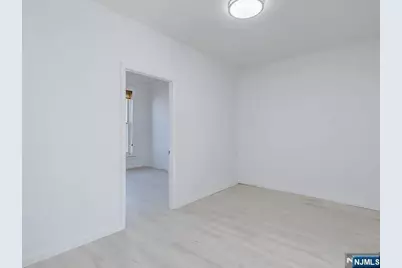 298 Princeton Avenue, Jersey City, NJ 07305 - Photo 17