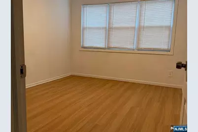 298 Princeton Avenue, Jersey City, NJ 07305 - Photo 9