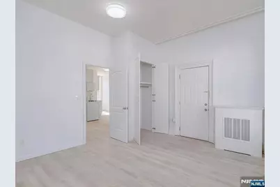 298 Princeton Avenue, Jersey City, NJ 07305 - Photo 15