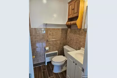 581 High Mountain Road 5 #5, North Haledon, NJ 07508 - Photo 9