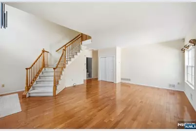 19 Colmart Way, Bridgewater, NJ 08807 - Photo 3