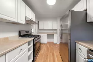 778 John St, Teaneck Township, NJ 07666 - Photo 7