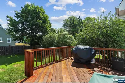 8 Garden Place, Cranford Township, NJ 07016 - Photo 17