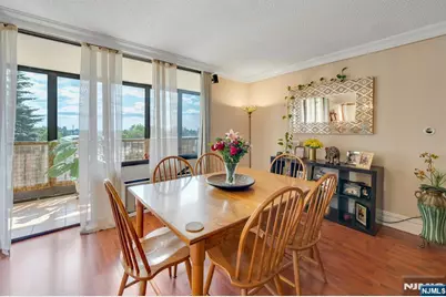 300 Winston Drive C0214 #C0214, Cliffside Park, NJ 07010 - Photo 7