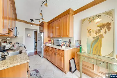 300 Winston Drive C0214 #C0214, Cliffside Park, NJ 07010 - Photo 11