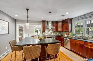 442 New York Ave, Wyckoff Township, NJ 07481 - Photo 11
