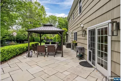 442 New York Avenue, Wyckoff Township, NJ 07481 - Photo 29