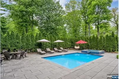 442 New York Avenue, Wyckoff Township, NJ 07481 - Photo 25