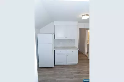518 Monroe Street, Orange, NJ 07050 - Photo 3