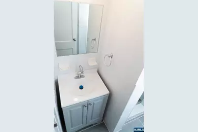 518 Monroe Street, Orange, NJ 07050 - Photo 11