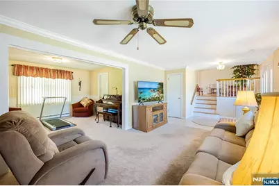 23 Slingerland Avenue, Pequannock Township, NJ 07440 - Photo 13