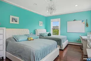 31 Knoble Pl, Hawthorne, NJ 07506 - Photo 15