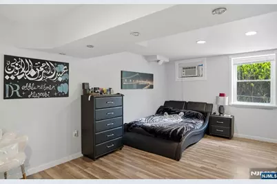 31 Knoble Place, Hawthorne, NJ 07506 - Photo 23