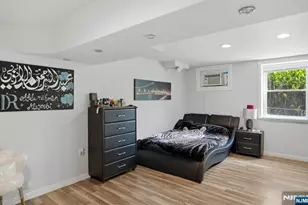 31 Knoble Pl, Hawthorne, NJ 07506 - Photo 23