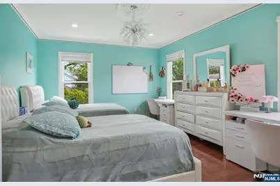 31 Knoble Place, Hawthorne, NJ 07506 - Photo 17