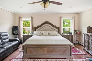 31 Knoble Pl, Hawthorne, NJ 07506 - Photo 9