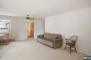31 Knoble Pl, Hawthorne, NJ 07506 - Photo 21