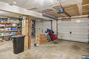 31 Knoble Pl, Hawthorne, NJ 07506 - Photo 25