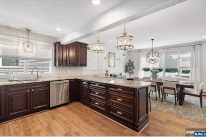 347 Passaic Avenue, Rutherford, NJ 07070 - Photo 17