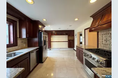 193 Midland Avenue 1st Fl #1st fl, Paramus, NJ 07652 - Photo 7