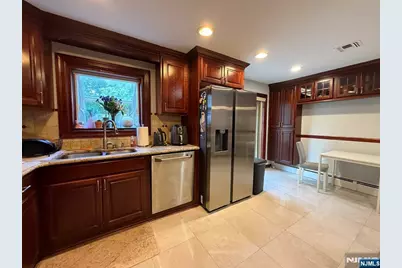 193 Midland Avenue 1st Fl #1st fl, Paramus, NJ 07652 - Photo 11