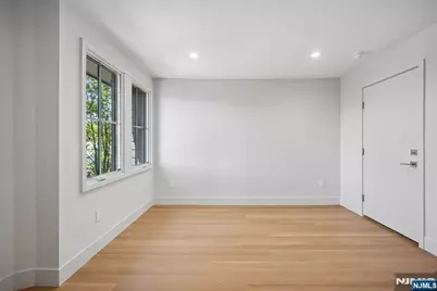75 Midland Avenue 5 #5, Montclair, NJ 07042 - Photo 9