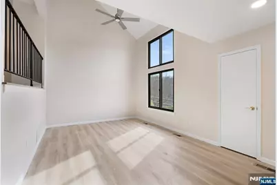 11196 Dell Place 196 #196, Stanhope, NJ 07874 - Photo 7
