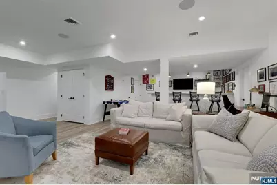 111 Woodmont Circle, River Vale Township, NJ 07675 - Photo 35