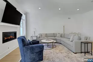 111 Woodmont Cir, River Vale Township, NJ 07675 - Photo 7