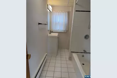731 1st Street, Lyndhurst Township, NJ 07071 - Photo 5