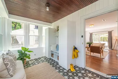 35 Howe Avenue, Montclair, NJ 07042 - Photo 5